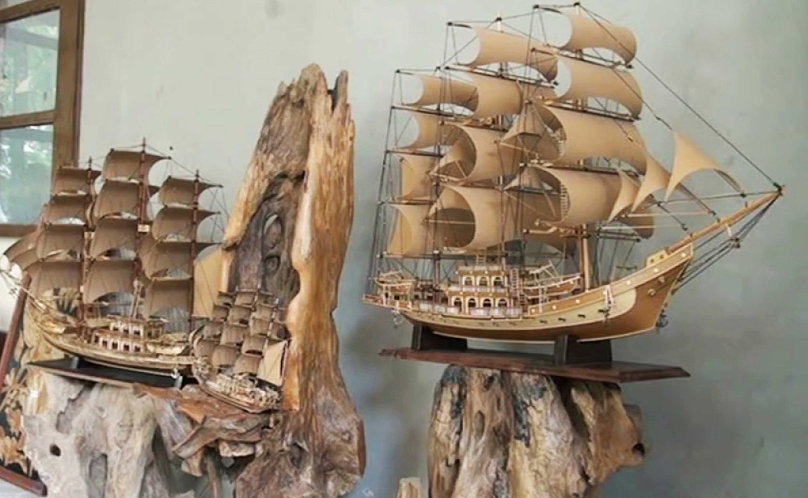 Menyulap Limbah Jadi Miniatur Bambu