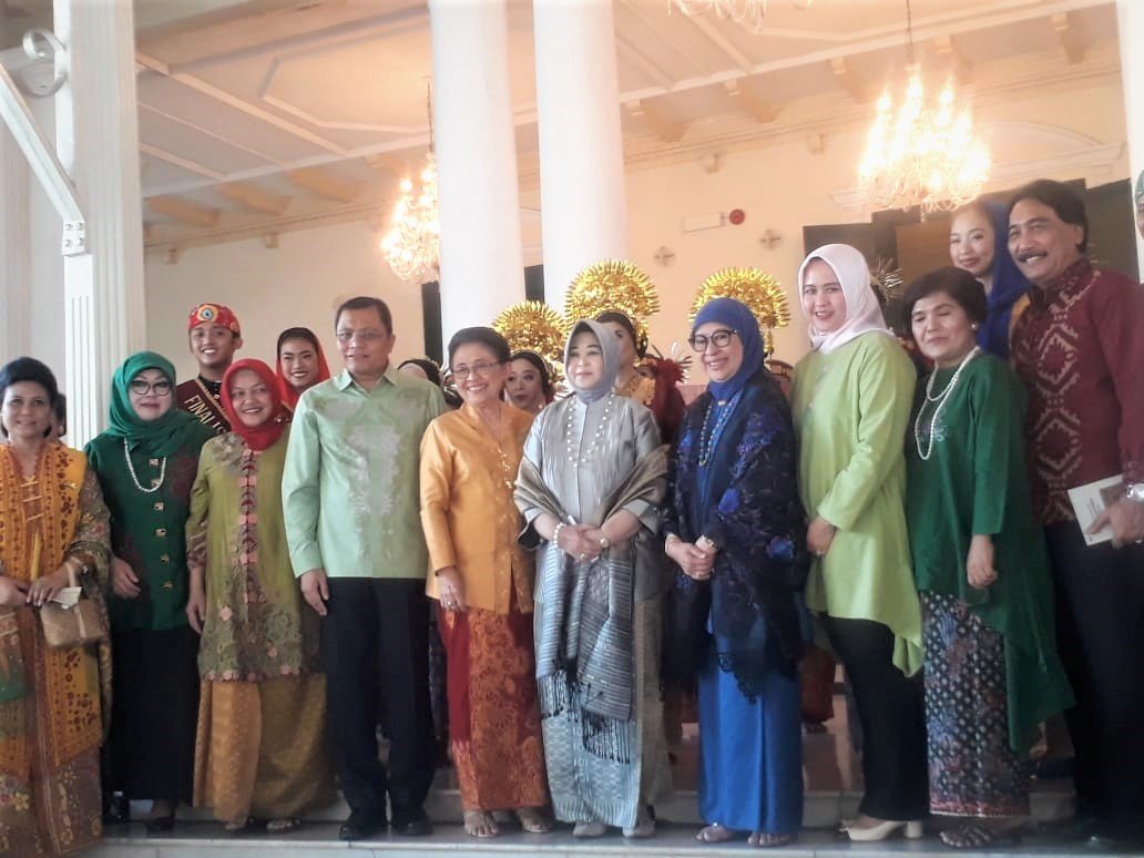 PAMERAN PESONA WASTRA SULAM DAN BORDIR