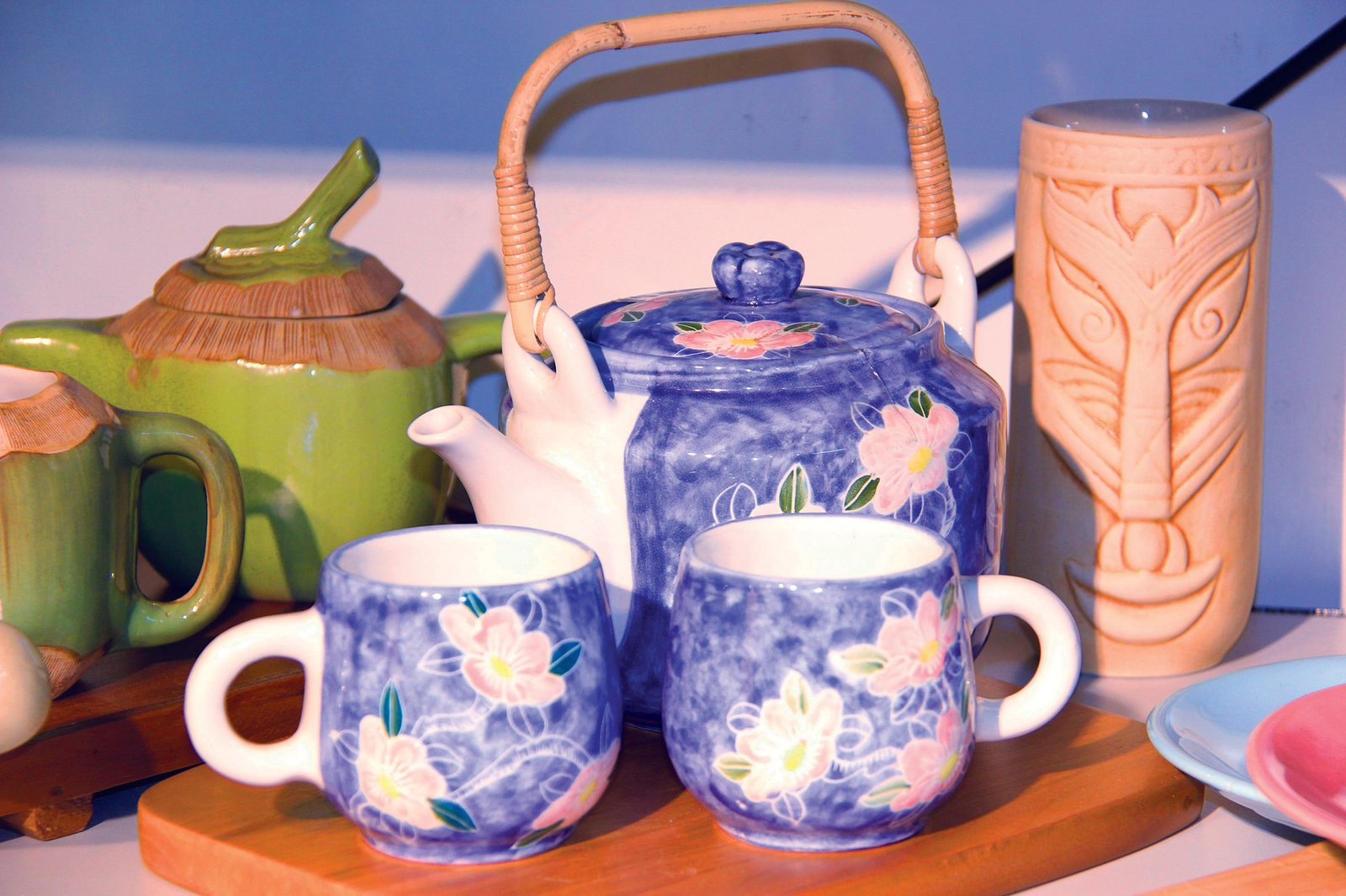 Ciamiknya Bisnis Keramik