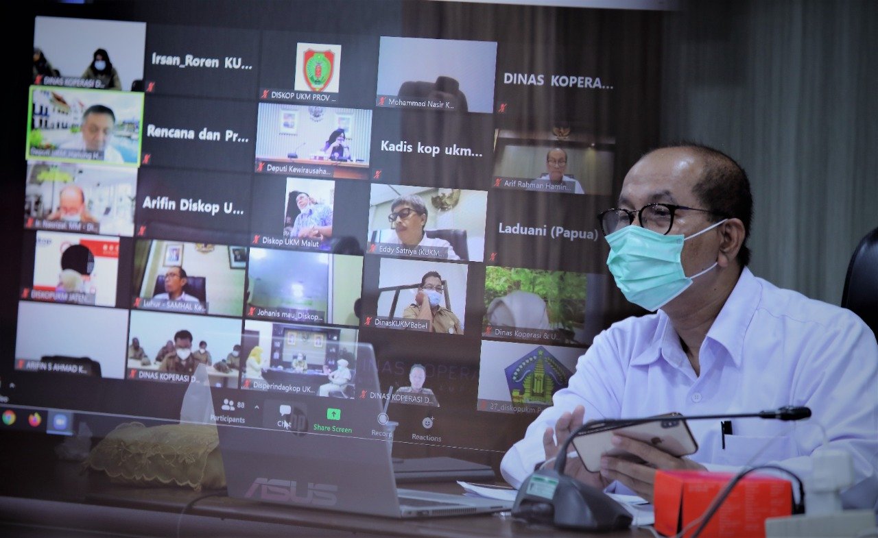 Sinergi dan Kolaborasi Pengembangan Koperasi dan UKM