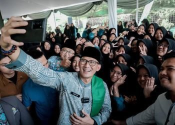 Sandiaga Uno  Apresiasi Para Santri Ikuti Pelatihan Santri Digitalpreneur