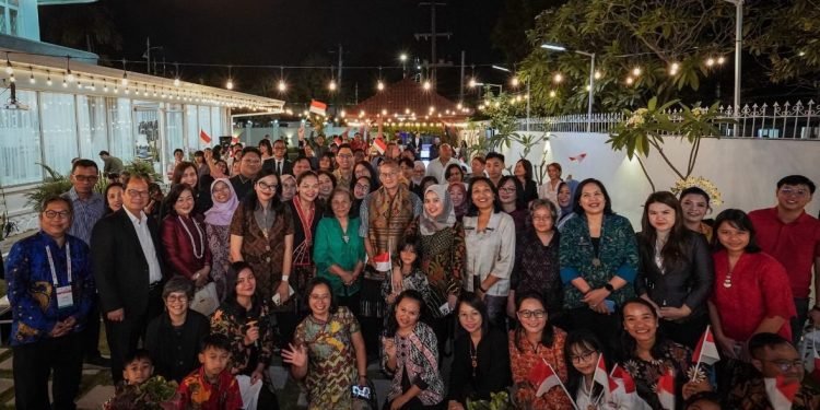 Diaspora Indonesia di Laos Diajak Promosikan Parekraf Tanah Air di Pasar Internasional