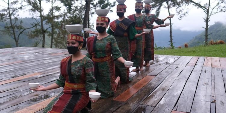 Menparekraf Berharap Multiplier Effect F1 Powerboat 2024 Naik 20-25 Persen