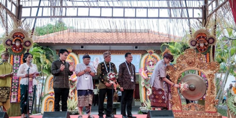 Bali Street Carnival Lengkapi Kemeriahan World Water Forum ke-10