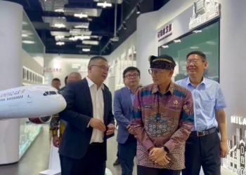 Menparekraf Jajaki Kerja Sama Bidang Pariwisata dengan Trip.com dan Juneyao Airlines