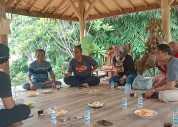 MICE PNJ Beri Bantuan Drone Sebagai Dukungan Promosi Pokdarwis Bojongsari