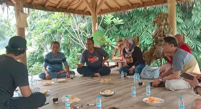 MICE PNJ Beri Bantuan Drone Sebagai Dukungan Promosi Pokdarwis Bojongsari