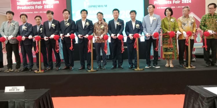 PERESMIAN PAMERANJAKARTA INTERNATIONAL PREMIUM PRODUCTS FAIR
