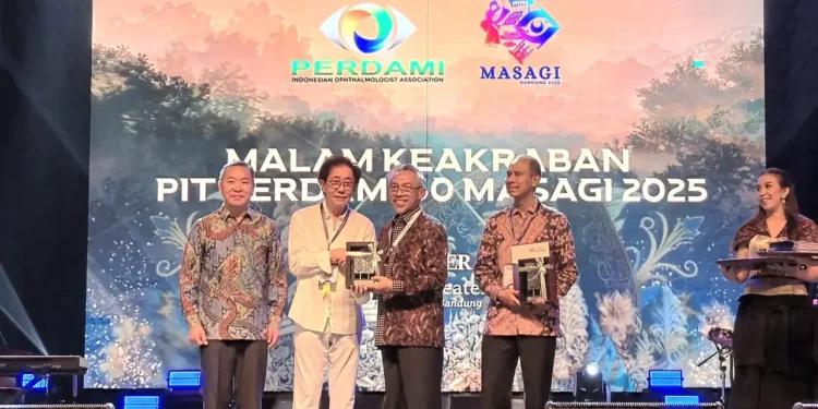 Sido Muncul Dianugerahi Perdami Awards 2025