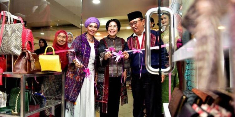 Galery Wastra ASEPHI di Plaza Medan Mall