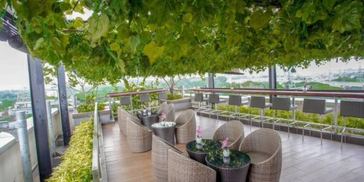 Sky Lounge 360 Derajat di Vasaka Hotel Jakarta