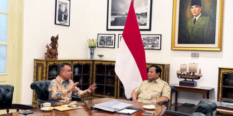 Presiden Prabowo dan Wakil Ketua DPR Bahas Akselerasi Program Strategis di Istana Merdeka
