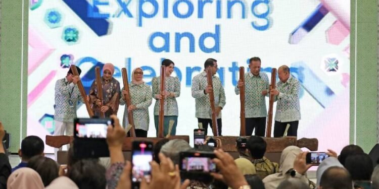 Resmi Dibuka, INACRAFT 2026 Tegaskan Peran Kriya dalam Ekonomi Kreatif Nasional