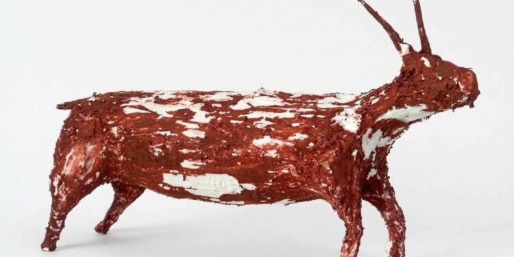 Volume Void: Dialog Materialitas dan Jejak Memori di Kotak Art Collective