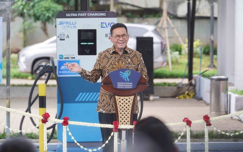 Kemendag Resmikan SPKLU, Dorong Ekosistem Kendaraan Listrik dan Sinergi UMKM
