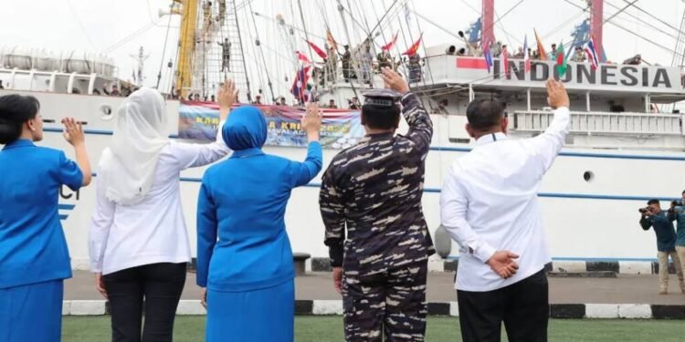 KRI Bima Suci Jadi Panggung Diplomasi Dagang, Produk UMKM Dibawa Menembus Pasar Global