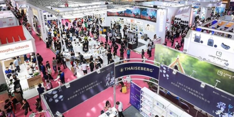 Soroti Tren Desain Global dari Pameran The 34th China International Gifts, Handicrafts, Watches & Houseware Fair