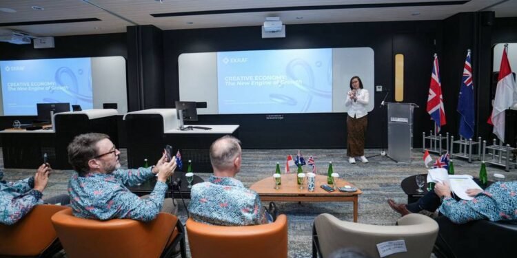 Wamen Ekraf Dorong Kampus Jadi Motor Kewirausahaan Kreatif