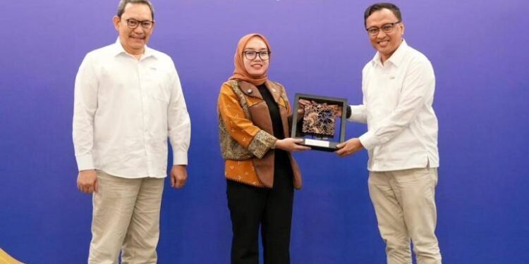 Wamenkop Dorong Koperasi Bangun Ekosistem Bersama