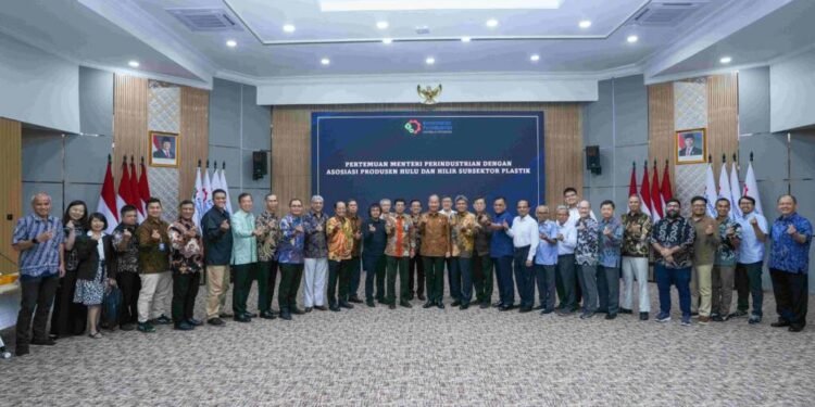 Kemenperin Kumpulkan Industri Plastik, Waspadai Dampak Geopolitik Global