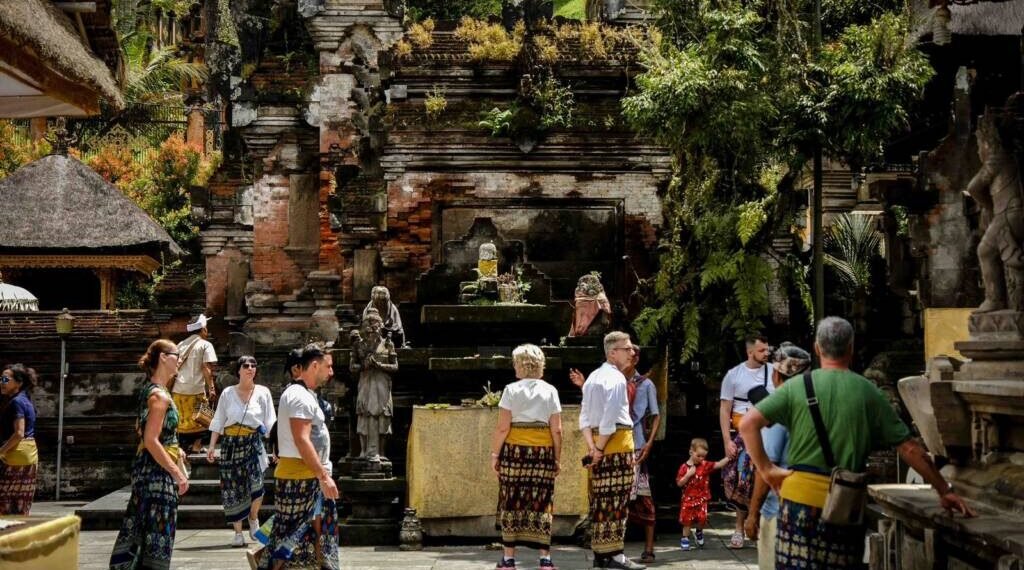 Pariwisata Tumbuh di Tengah Geopolitik Global, Kunjungan Wisman Naik 10,5 Persen di Triwulan Pertama 2026