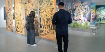 “Seribu Tableau”, Eksplorasi Teatrikal Diyanto di Atas Kanvas