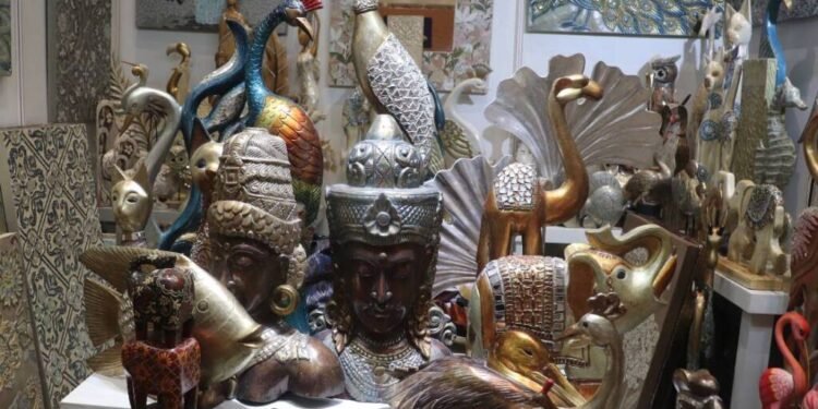 Produk Kerajinan Handmade Kian Diburu Pasar Global, Dekorasi Rumah hingga Fesyen Etnik Mendominasi