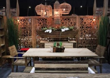 Dari Lilin Aromaterapi hingga Manik Nusantara, Kerajinan Rumahan Kian Menjadi Sumber Cuan