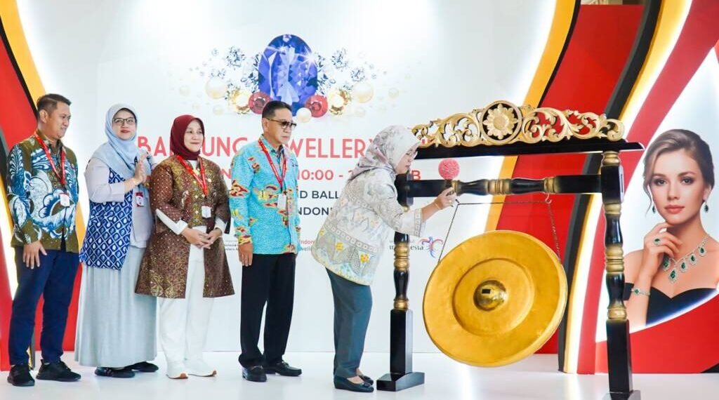 Ekspor Perhiasan Melonjak 65 Persen, Industri Nasional Kian Bersinar di Pasar Dunia