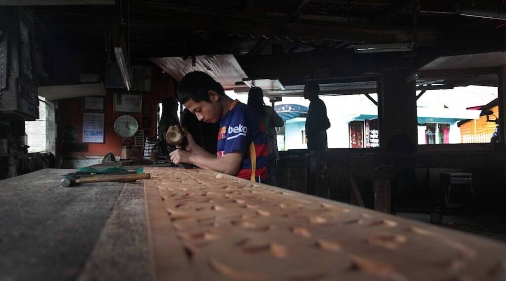 FSC dan PEFC, Dua Sertifikasi yang Menentukan Masa Depan Industri Furnitur Kayu