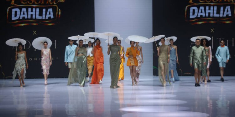 Pesona Dahlia Hadirkan Perjalanan Pancaindra di IFW 2026