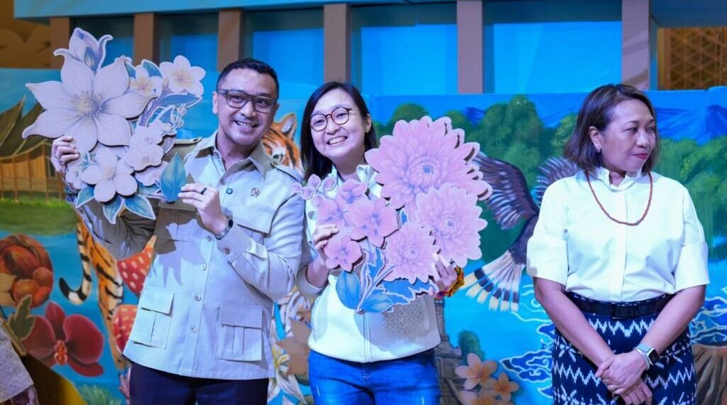 Pinisi Nusantara: Merawat Identitas Maritim dengan Seni dan Material Daur Ulang