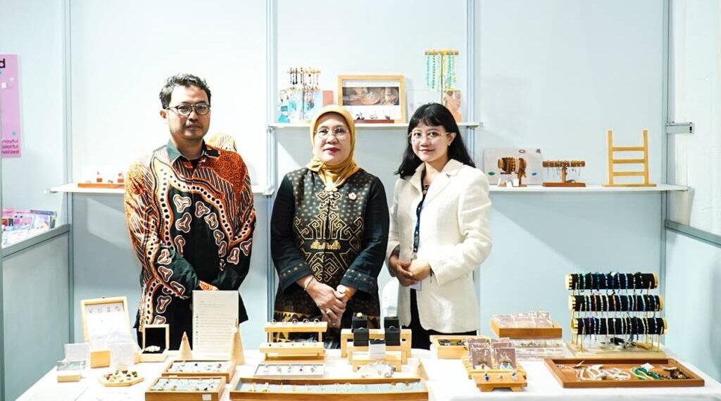IKM Fesyen dan Kriya Raup Transaksi Ratusan Juta Rupiah di IFW 2026