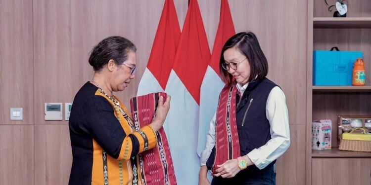 Ekraf Dorong Tenun dan Kekayaan Budaya Tanimbar Naik Kelas