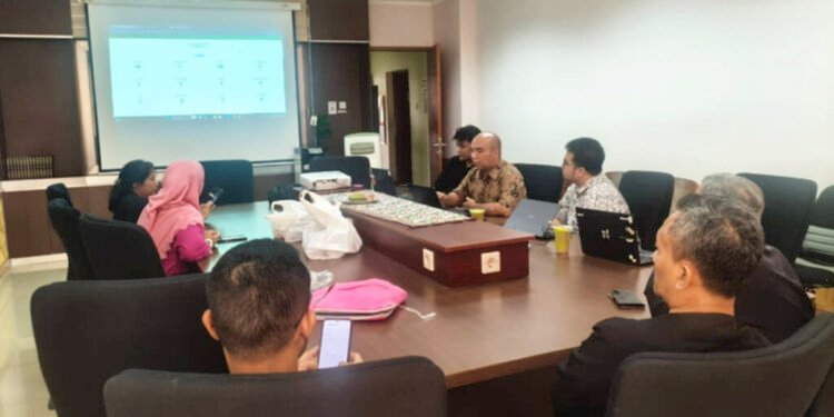 Prodi TI PNJ Kembangkan Sistem Digital Pengawasan Data IKL dan SLHS