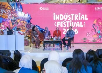 Batik Beradaptasi dengan Teknologi dan Selera Generasi Baru