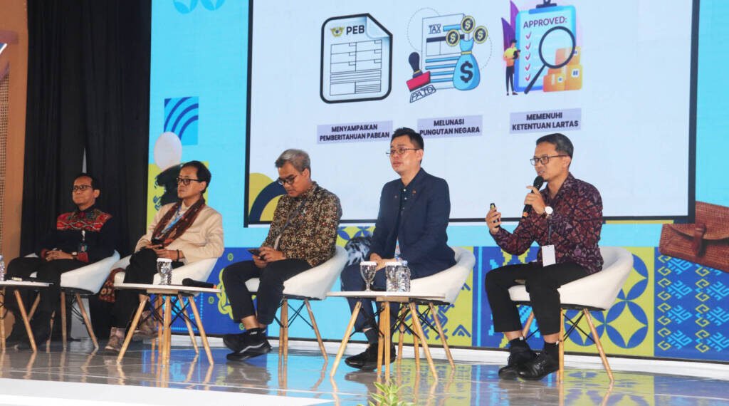 Bea Cukai Pastikan Ekspor IKM Kerajinan Bisa Dilakukan Cepat, Perajin Diminta Pahami HS Code