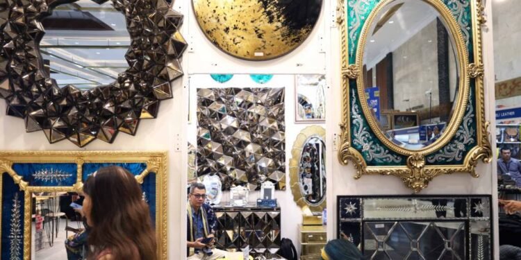 Margo Glass Mengolah Cermin Menjadi Elemen Interior, 80 Persen Pasarnya Ekspor