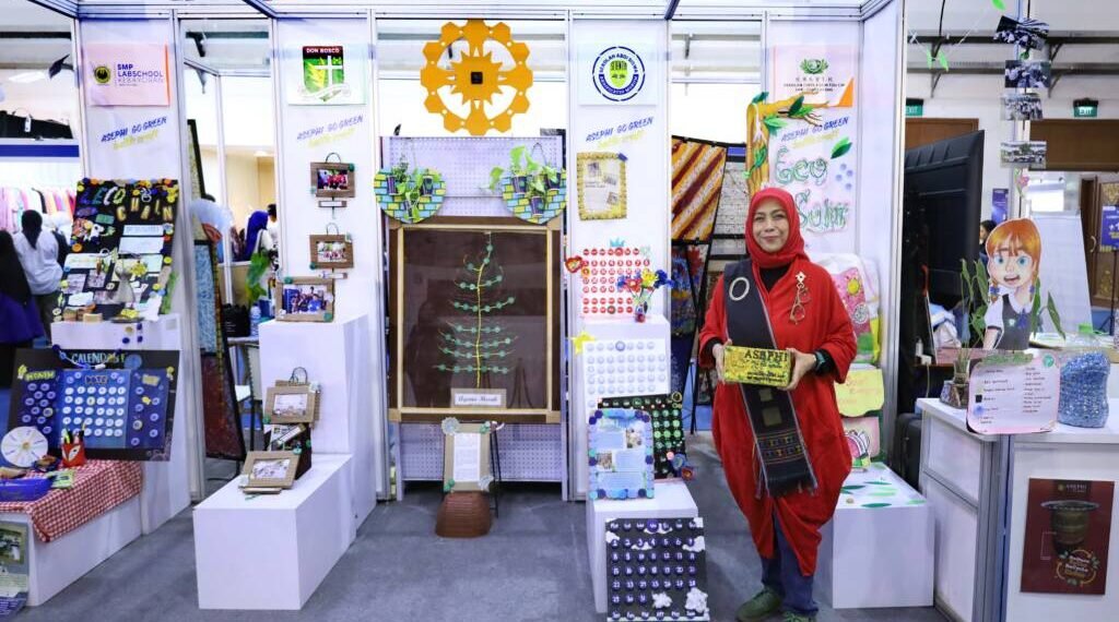 ASEPHI Go Green Ajak Pelajar Ubah Sampah Menjadi Karya Kreatif