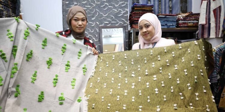 Tenun Troso House of Hoedas, dari Jepara hingga Dikenakan Wakil Presiden