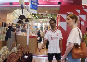 INACRAFT Curi Perhatian Pengunjung Mancanegara, Tas Kulit dan Batik Lokal Jadi Incaran Utama