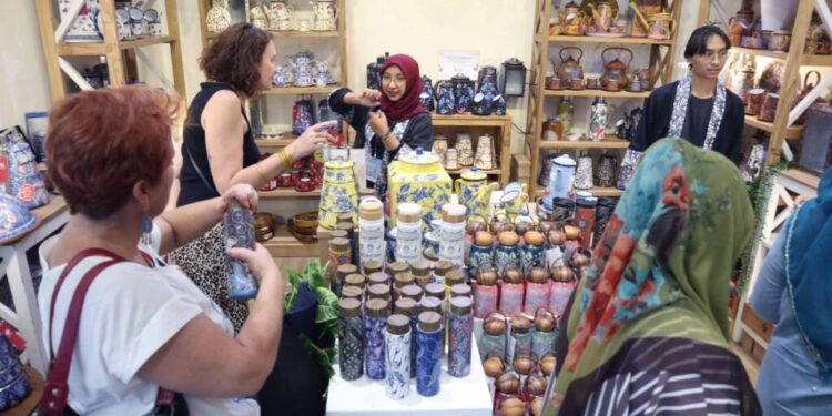 Wamendag Roro Esti Minta Eksportir Kreatif Beralih ke Strategi Berbasis Permintaan Pasar