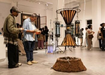 Pameran Dimensions Variable Memetakan Jejak Keberlangsungan Manusia
